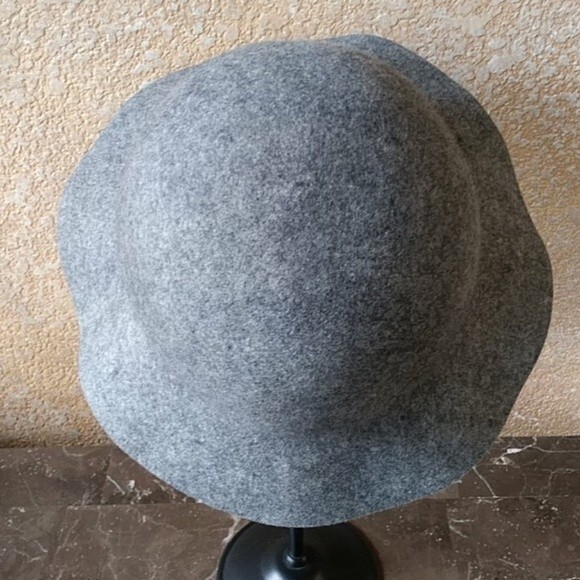 Retro Cloche Bucket Hat Wool Felt Like New - Picture 2 of 9